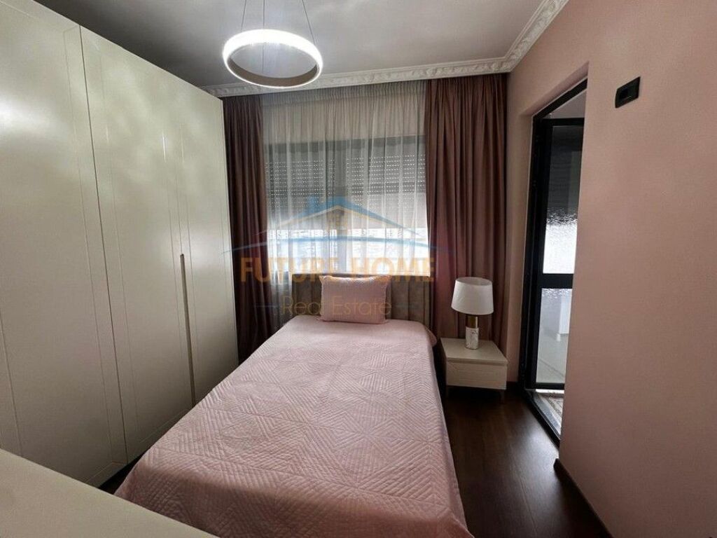 In vendita, Appartamento 3+1+2, Nuovo Anello, Tirana