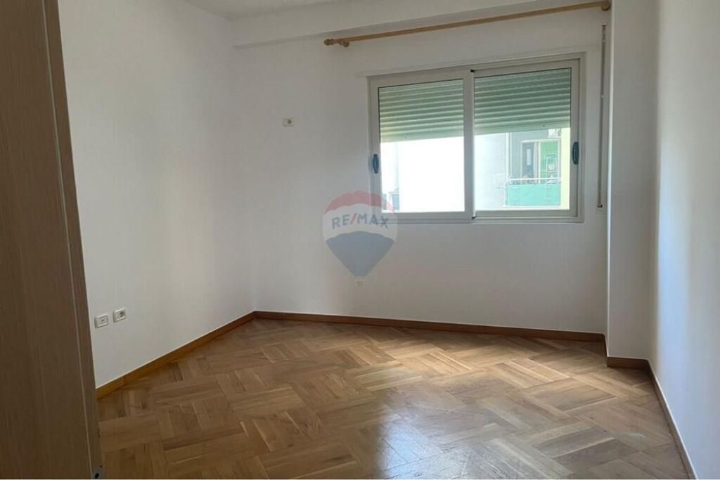 🏡 Appartamento 3+1 in Affitto – Vicino al Parco Aulona, Vlora