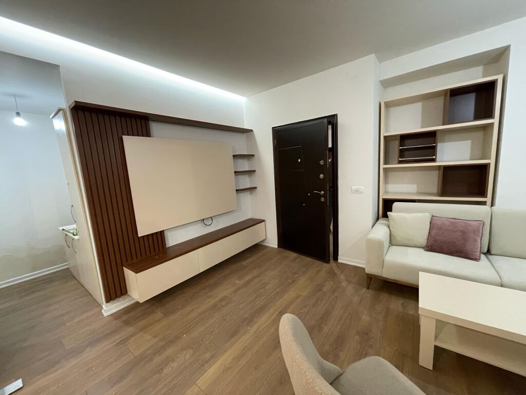 Apartament 1+1 për qira në Astir !