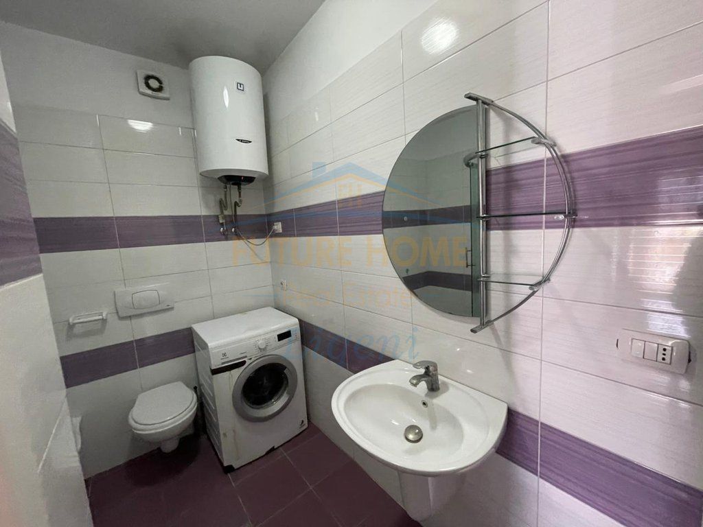 Qera, Apartament 2+1, Ish Parku i Autobuzave, Tirane.