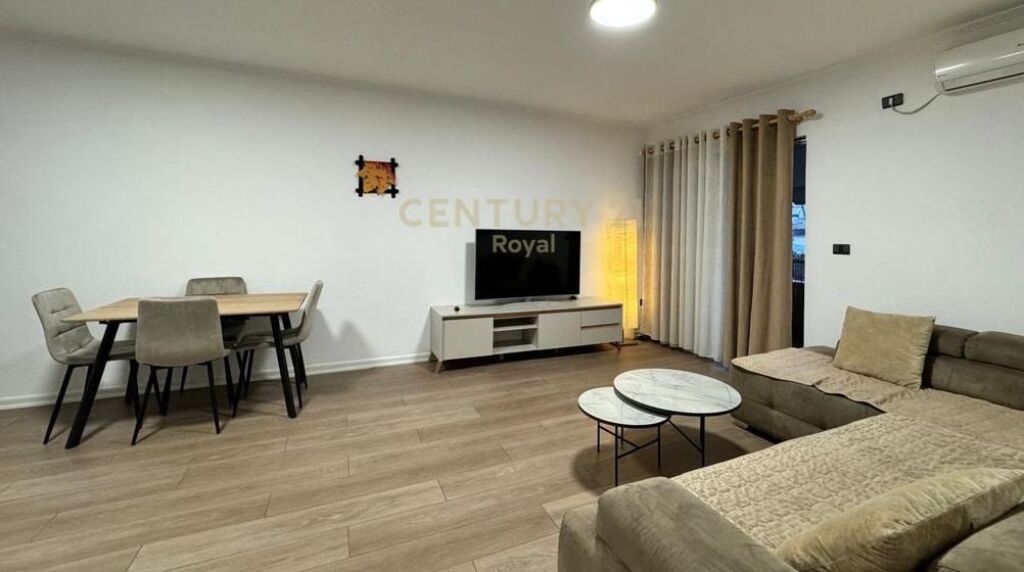 Apartament 2+1 +Post parkimi me qira , rruga e Kosovareve