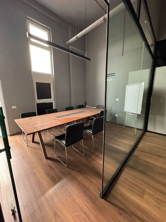 OFFICE FOR RENT 740M2 ALI DEM