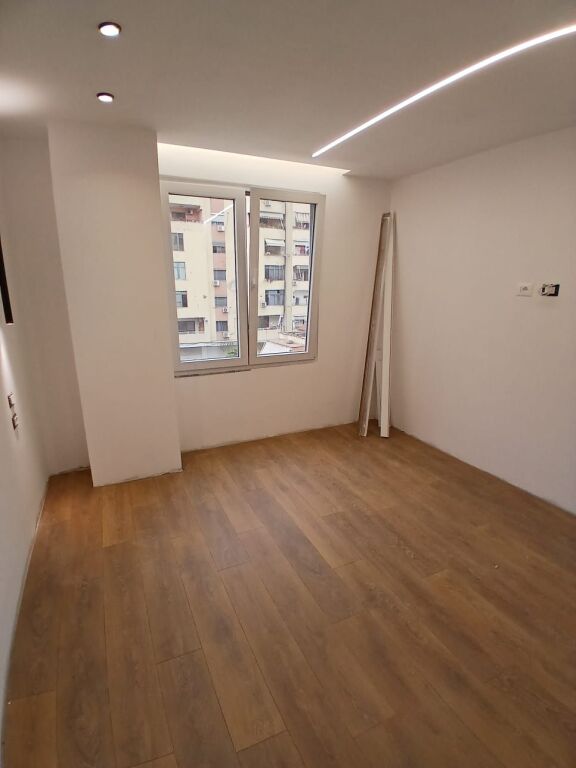 For sale, Apartment 1+1, 21 Dhjetori, Tirana