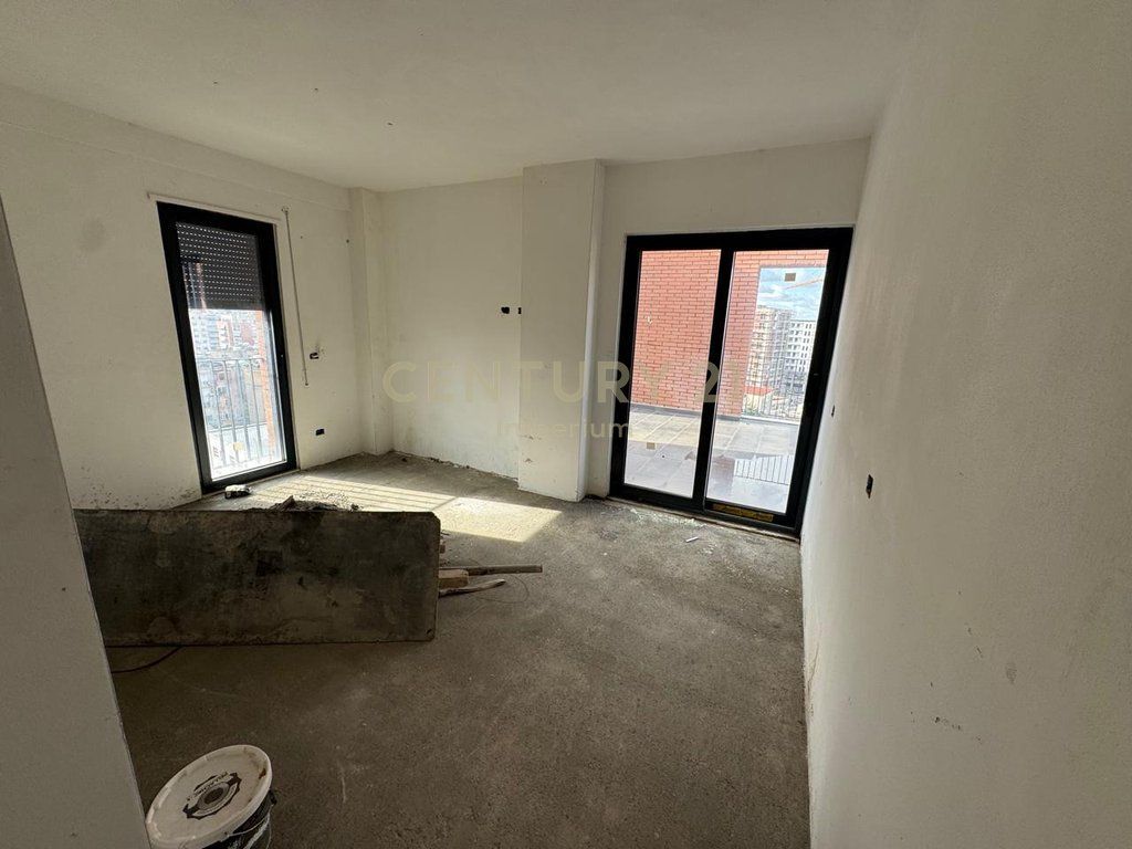 Apartment 3+1+2+ Usable terrace!
