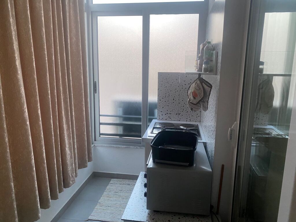 Appartamento al piano 3+1 a Pogradec