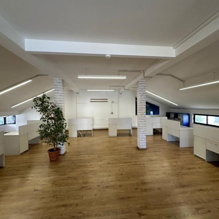 🏢✨ Office Space for Rent 7 rooms – Bllok ✨🏢
