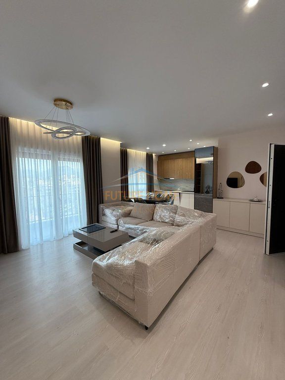 Qera, Apartament 1+1+Post parkimi, Rruga Odhise Paskali, Tiranë.