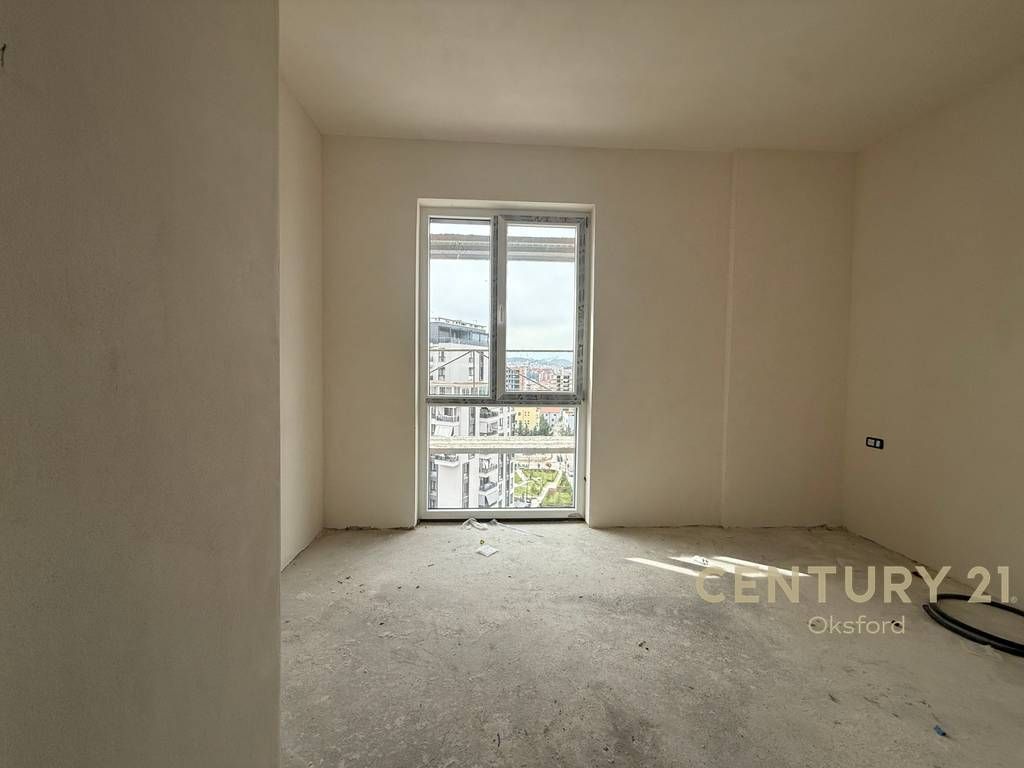 SHITET APARTAMENT 1+1 TEK ISH FUSHA AVIACIONIT