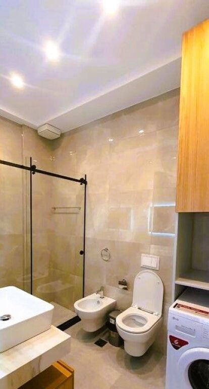 GARDEN BUILDING JAPIM ME QIRA APARTAMENT LUKSOZ 1+1 + POST PARKIMI