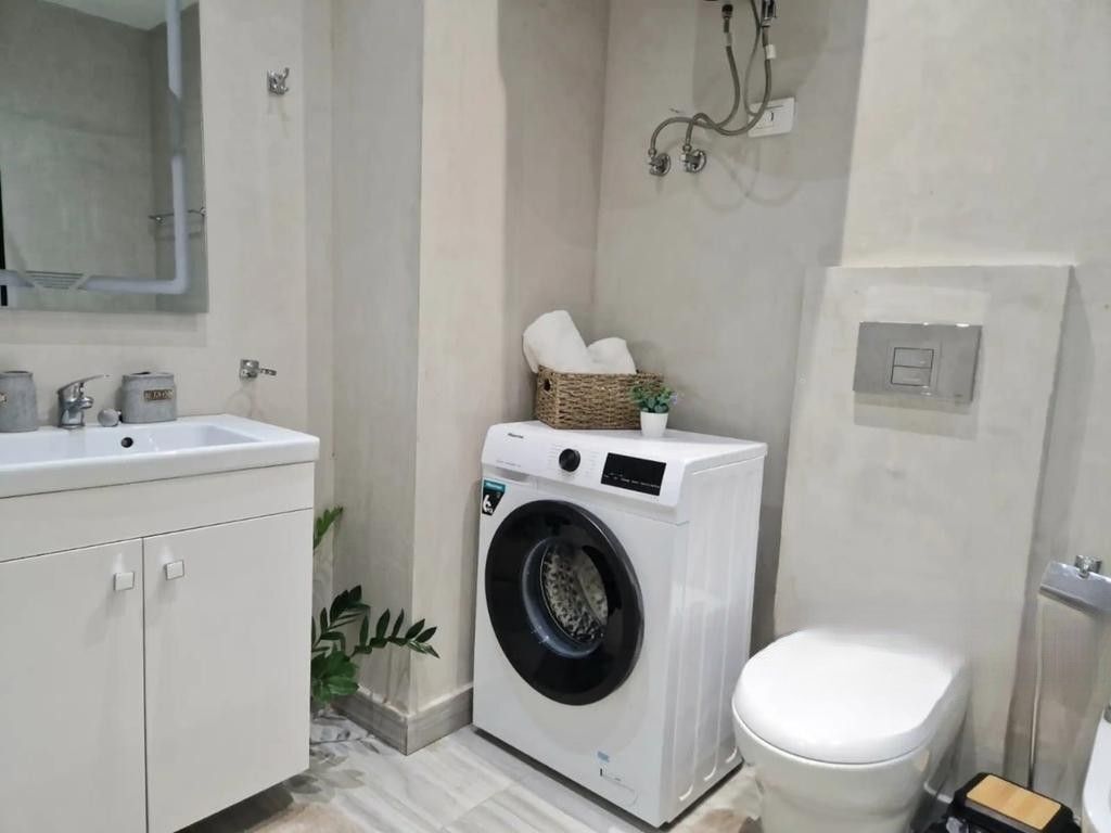 Apartment 1+1 with Parking Space for Rent near the Red School! 730 € /Month