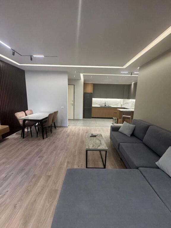 Apartament 2+1+2 me qera tek Kompleksi Delijorgji