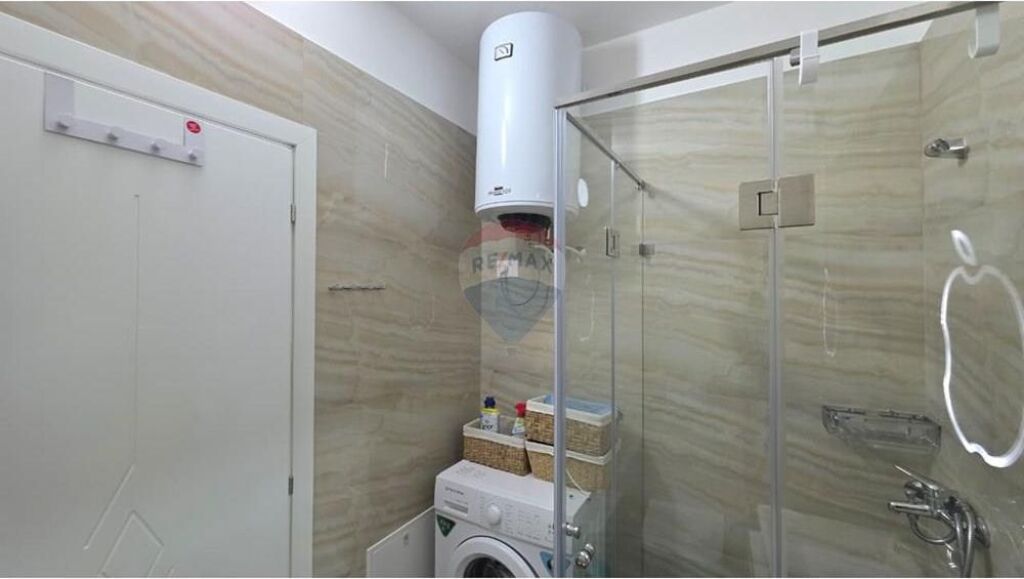 🏡 Apartament 1+1 me Qira – Rruga Aleksandër Moisiu, Vlorë