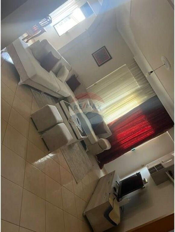 🏡 Apartment 2+1 for Rent – Lungomare, Vlorë