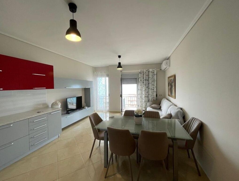 APPARTAMENTO 2+1+2 IN VENDITA A VLORE!