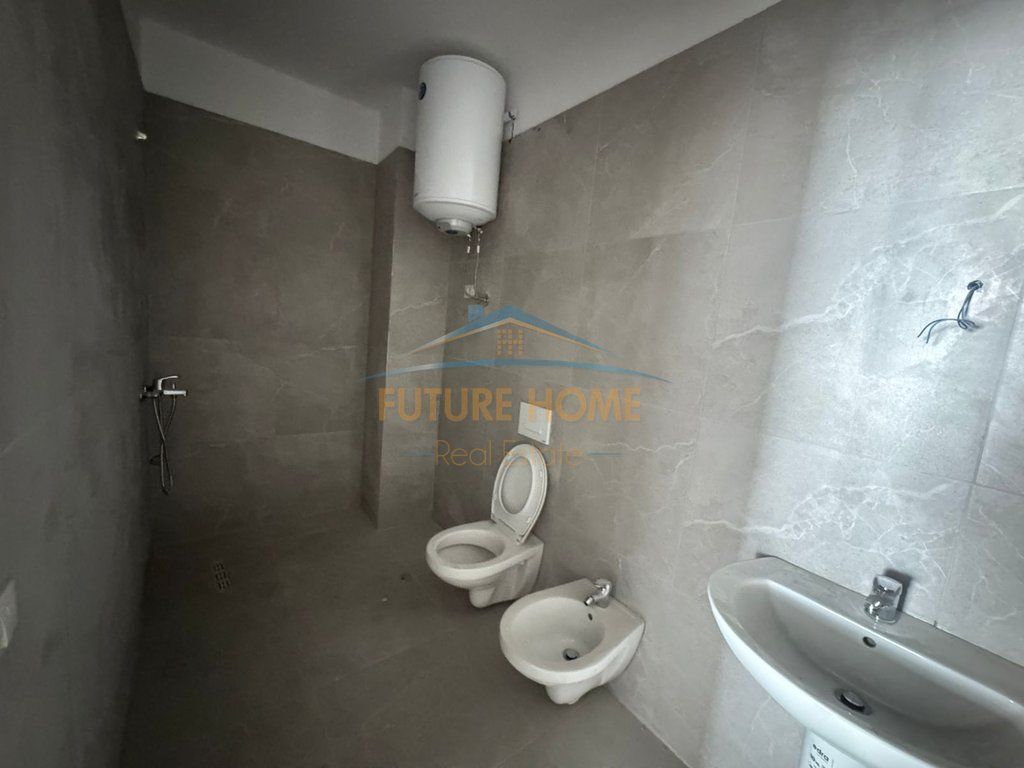In vendita, Appartamento 1+1, Complesso E-88, Via Dritan Hoxha