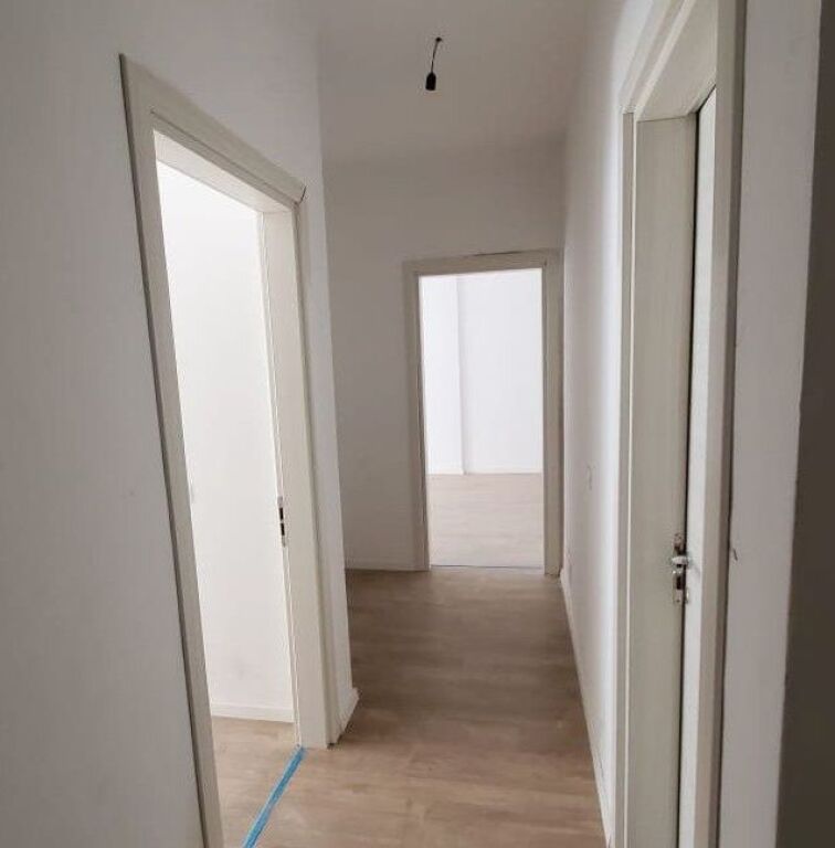 🏡 Apartment 1+1 for Sale – Complex E-88, Dritan Hoxha 📍