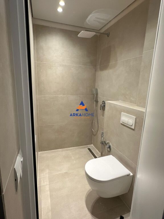 JEPET APARTAMENT ME QERA 3+1+2+1BALLKON "DON BOSKO" 850 EURO