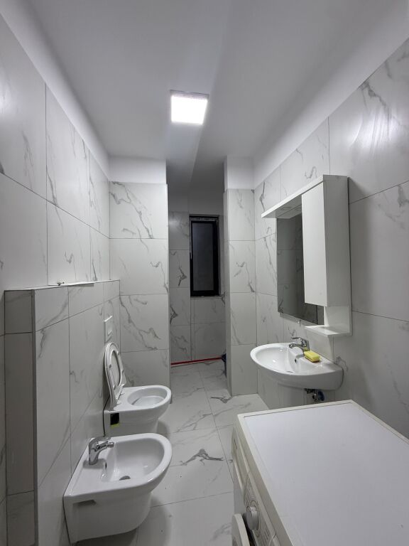 Appartamento 1+1 in Affitto ad Astir, 400€
