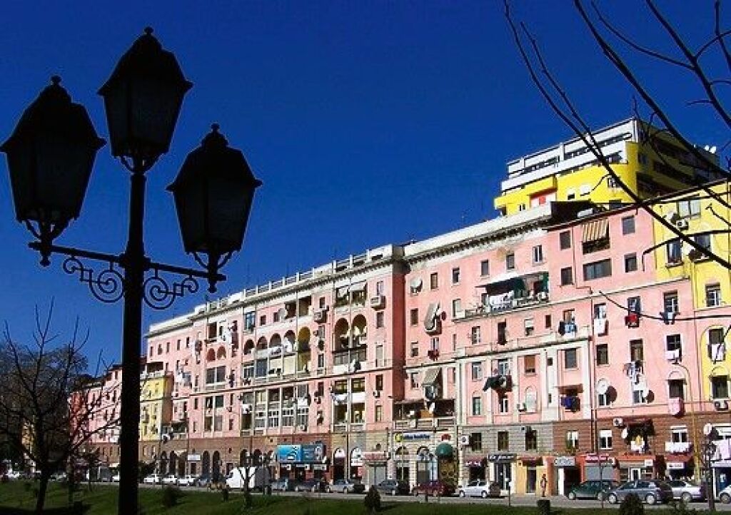 Commercial space for rent on Bardhok Biba Street