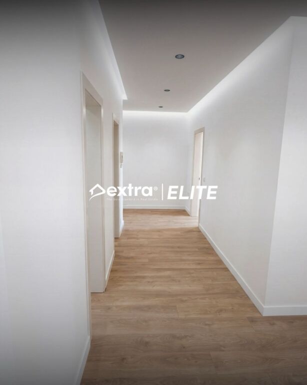 Jepet me Qira Ambient zyrash Përballë Coin / RTSH, Tiranë