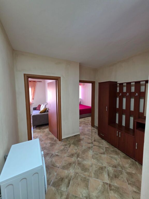 🏡 VENDESI APPARTAMENTO 1+1 PRESSO LA ROCCIA DI KAVAJË