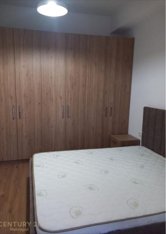 JEPET ME QIRA APARTAMENT 1+1, ALI DEMI! 400 € /Muaj Sip. Totale  49m2