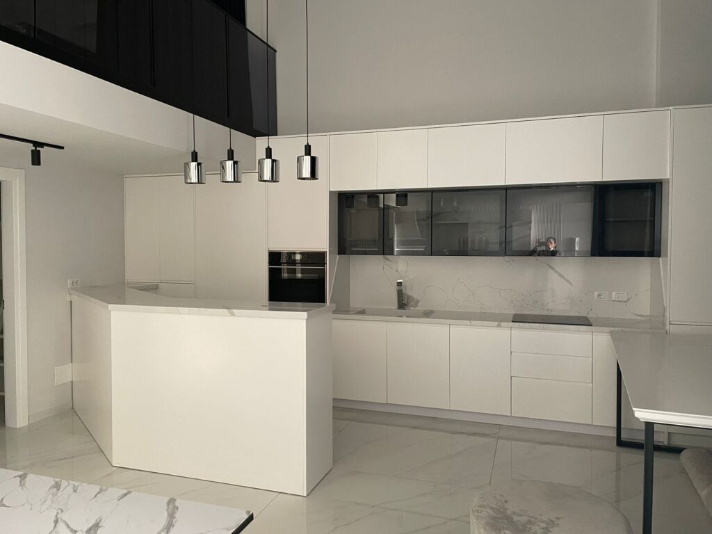 🌊 LUXURY DUPLEX FOR SALE – RADHIMË, JONUFER (VLORË)