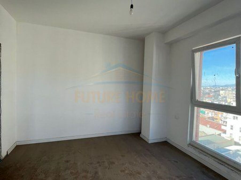 Shitet, Apartament 2+1, Rruga Dritan Hoxha, Tiranë
