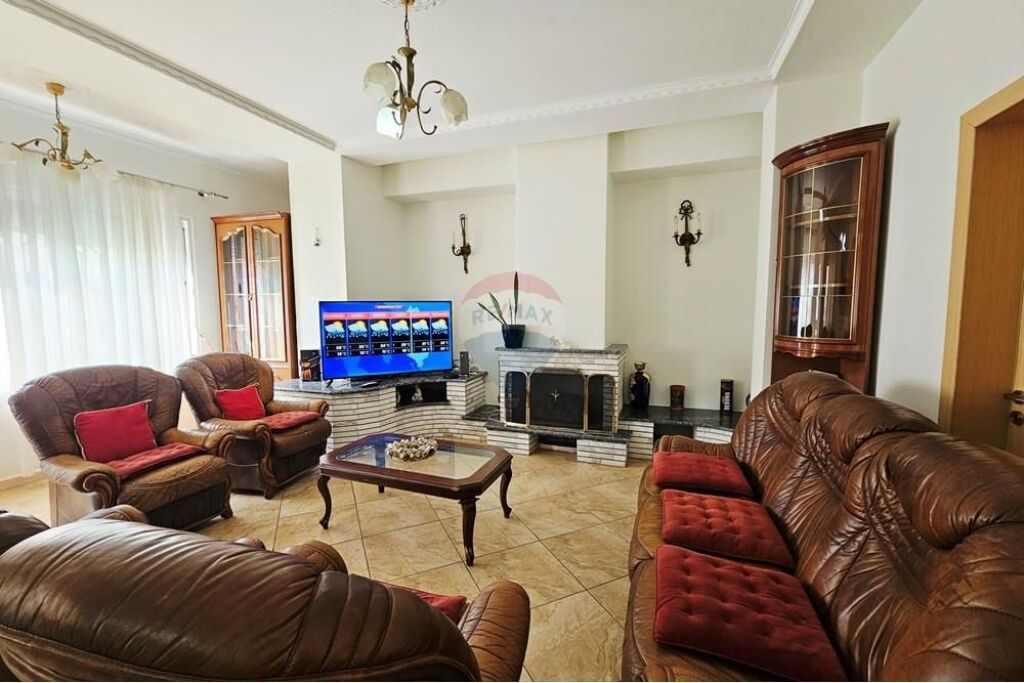 Apartment - For Rent - American Embassy, Tirana