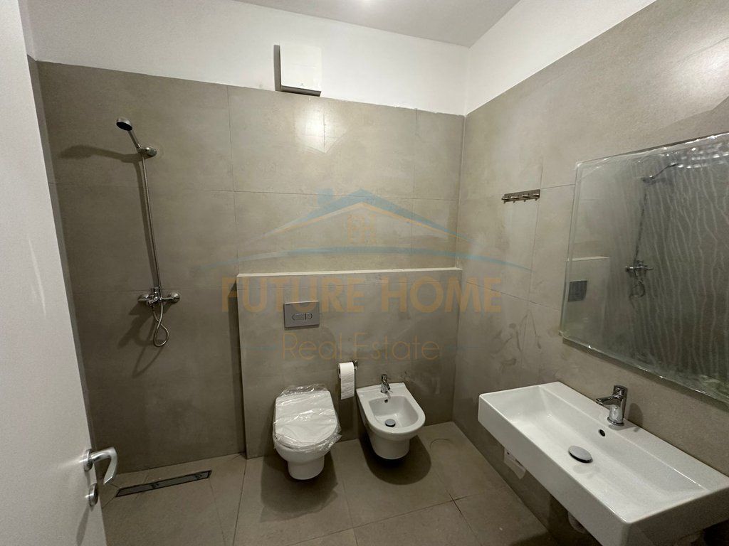 Affitto 2+1+2, Via 5 Maggio 520€