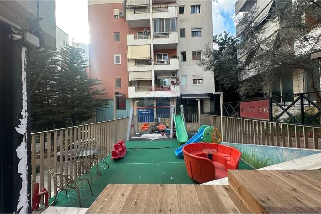 Bar/Cafe - For Sale - Linzë, Tirana