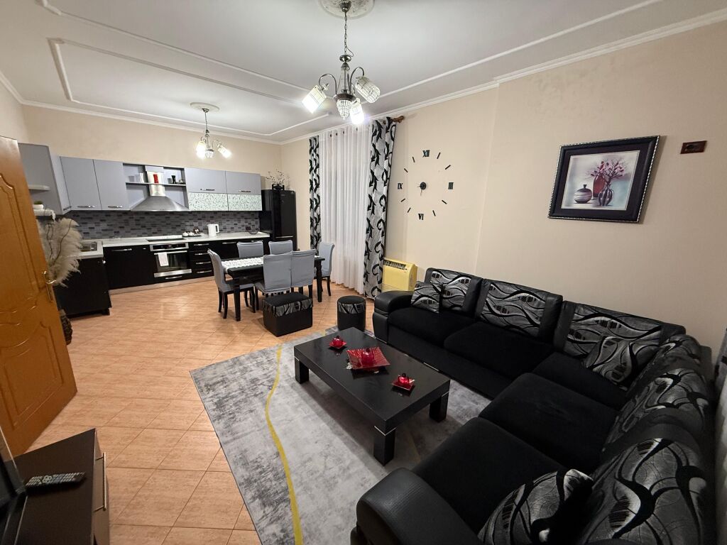 📣 RENT Apartment 2+1 With Parking 📍 Near Casa Italia ✨   🏠 Part of Villa 🪜 1st Floor  🛋️ Furnished With Modern Conditions   💶Price 40,000 Lek per Month