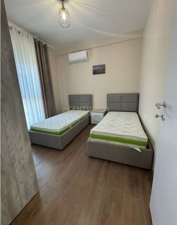 APARTAMENT ME QIRA 2+1+POST PARKIMI KODRA E DIELLI