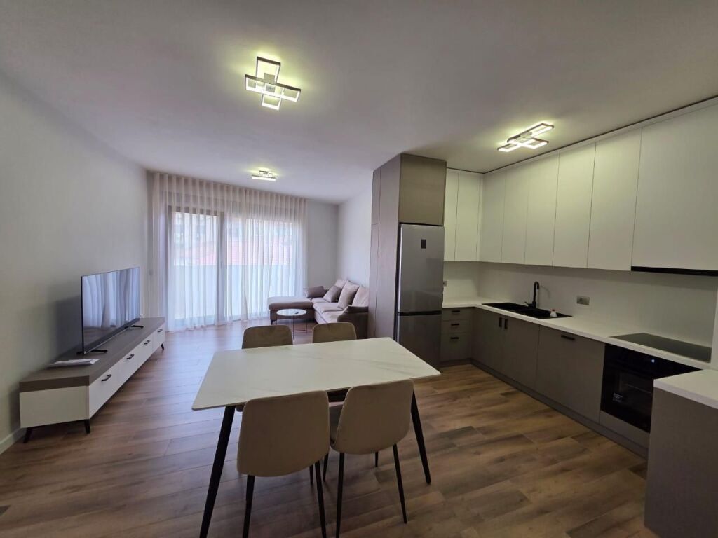 Shkolla e baletit Apartament me qera 2+1+2 +post parkimi