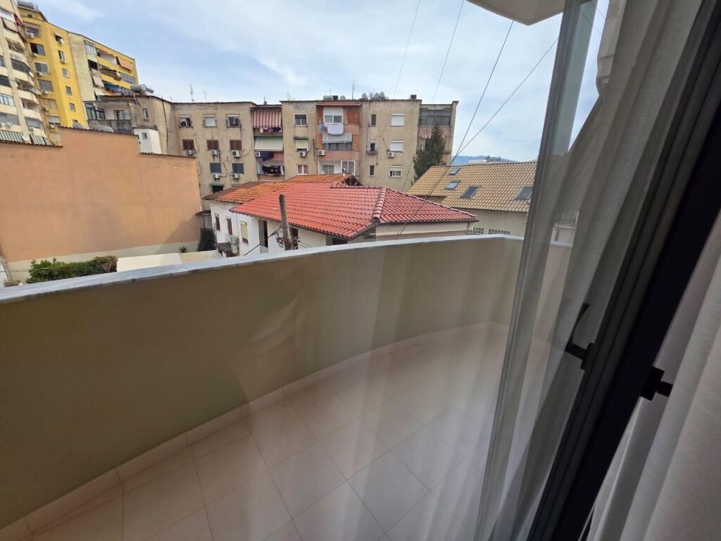 Shkolla e baletit Apartament me qera 2+1+2 +post parkimi