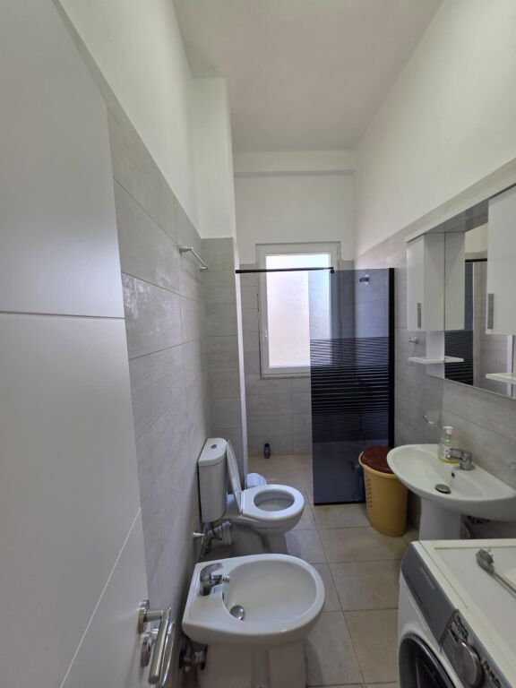 Appartamento in affitto 1+1+blocco Astir 320€