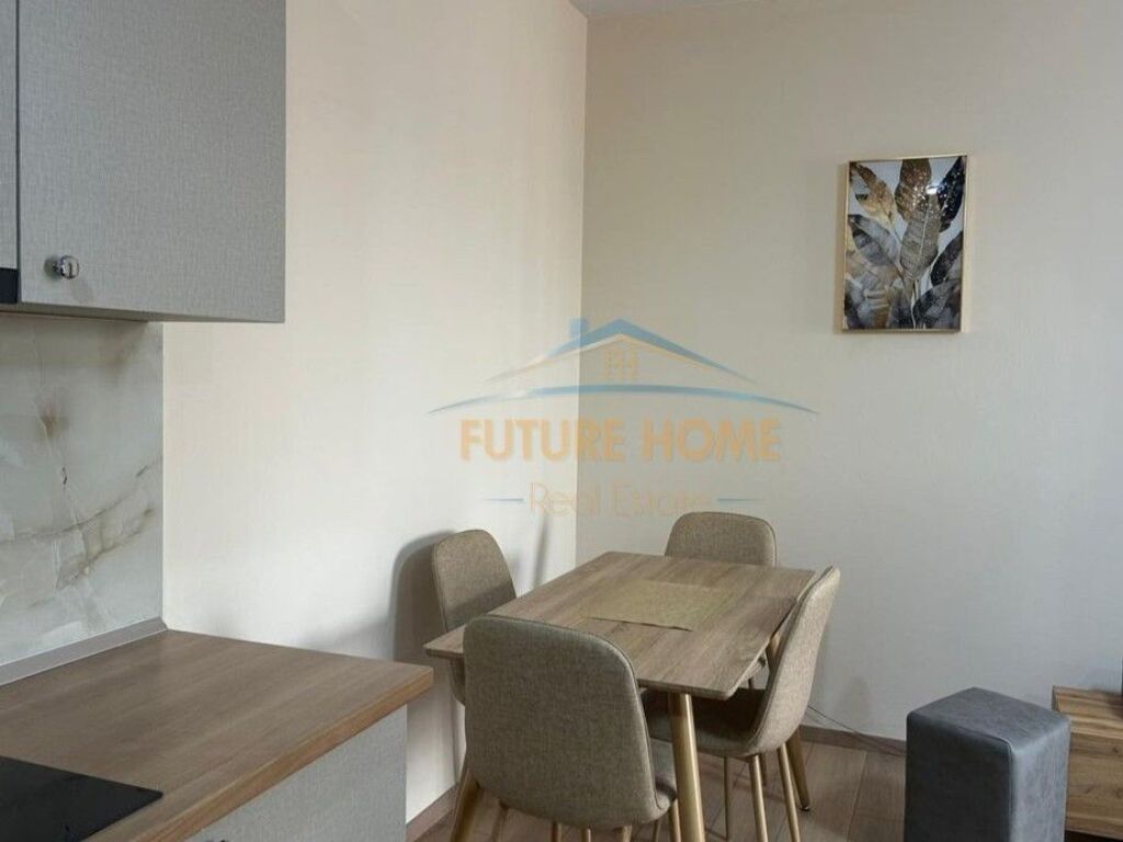 Qera, Apartament 1+1, Rruga e Kavajes,Tirane.