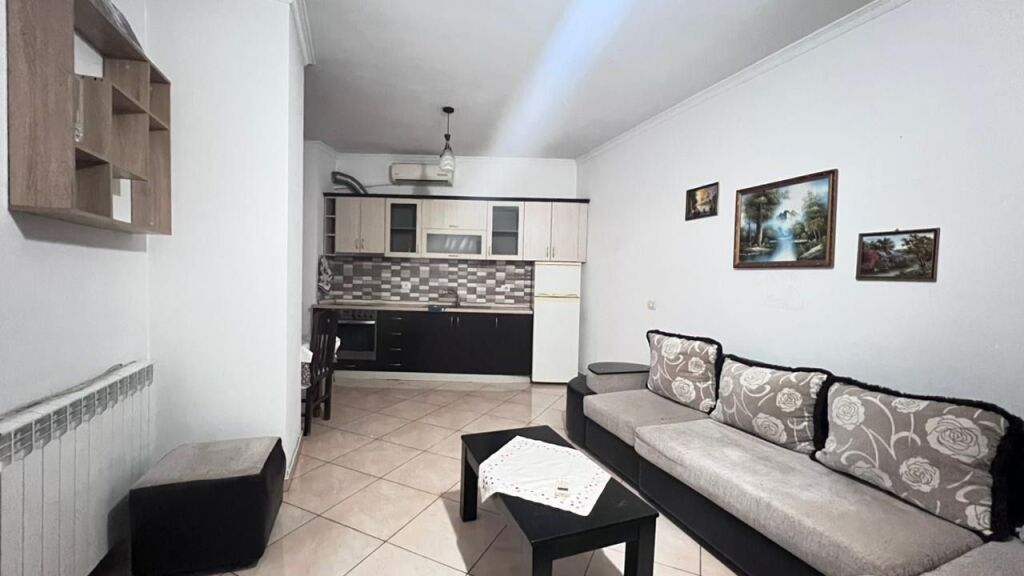 APARTAMENT ME QIRA 1+1- OXHAKU