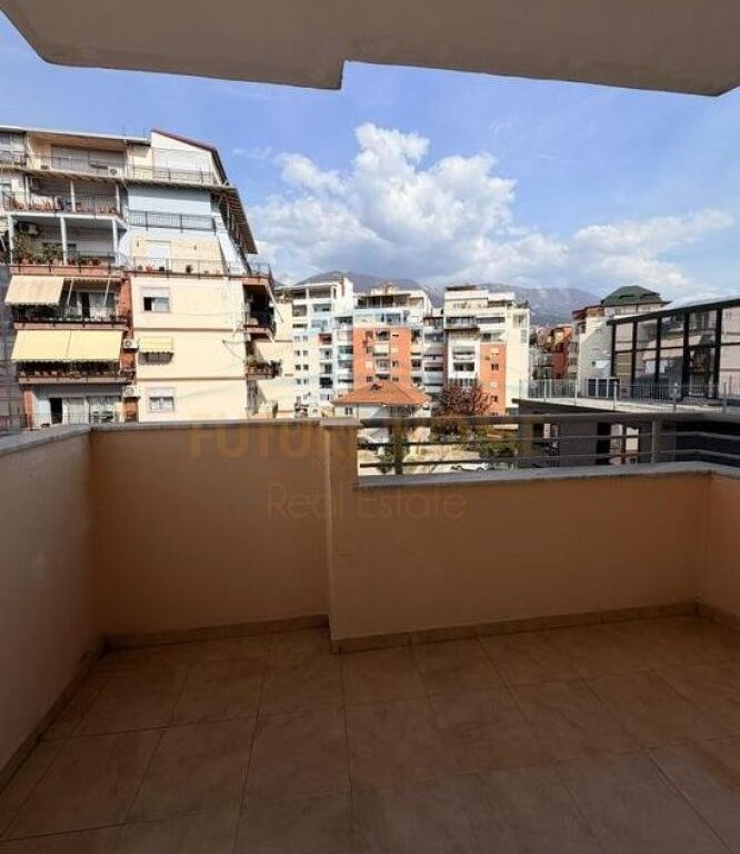 For sale, Apartment 2+1, Fresk, Tirana.
