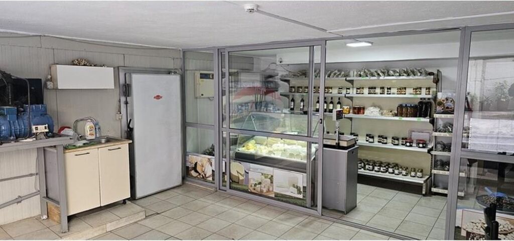 Shop - For Rent - Irfan Tomini Street, Tirana