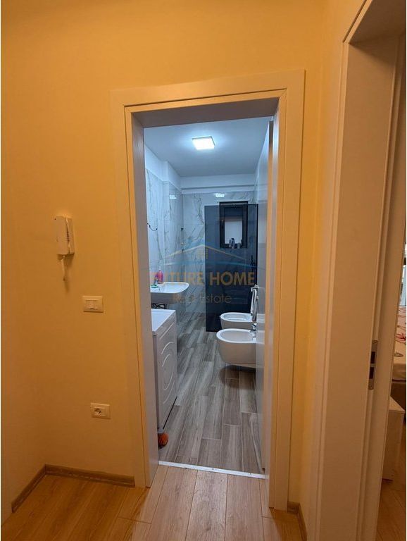 Qera, Apartament 1+1+Post parkimi, Rruga Dervish Hekali, Shkolla e Kuqe, Tiranë