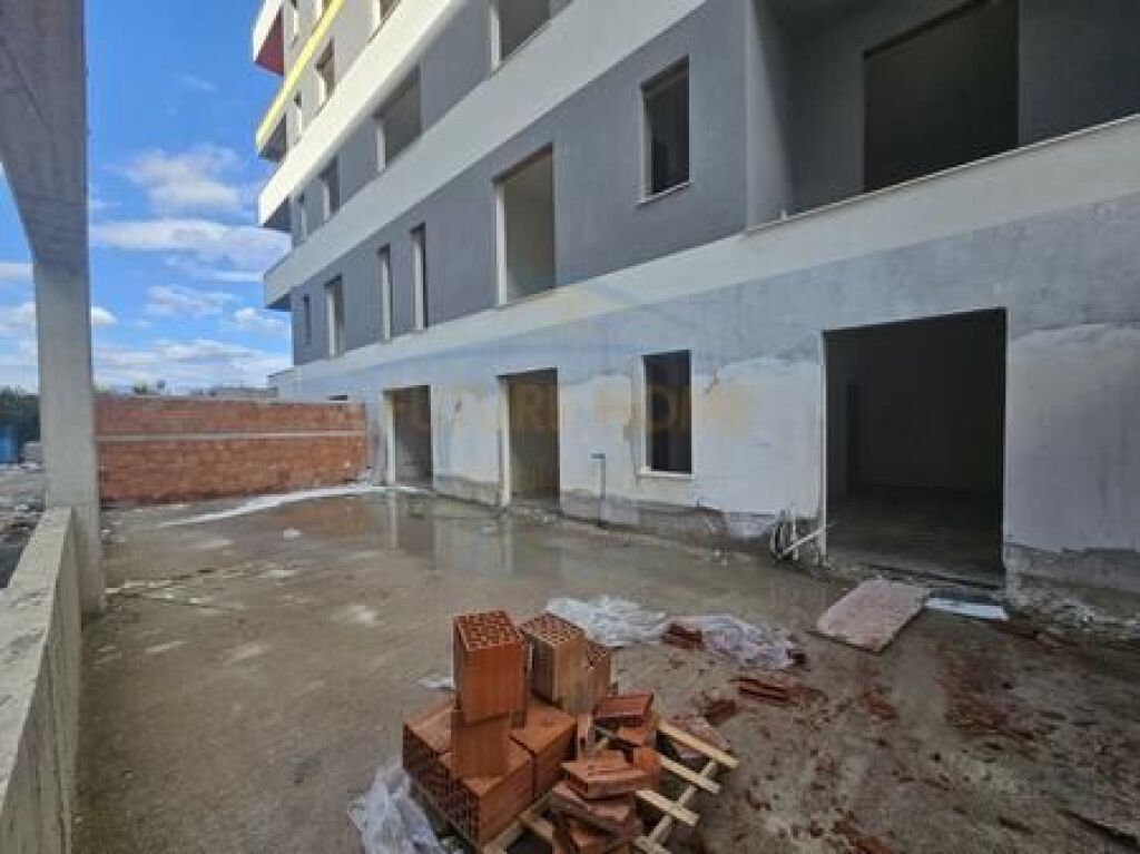 For sale, Apartment 2+1+2, Univers City Complex, Tirana.