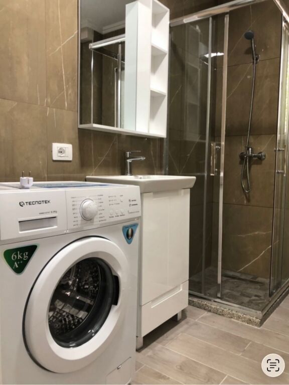 🏡 Jepet me Qera Super Apartament 1+1 tek Qsut,afer Xhamllikut