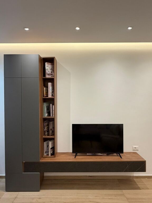 Jepet me qera apartament 1+1 modern te Zogu I Zi perballe Ring Center
