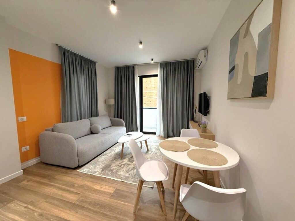 SELVIA, shesim super apartament  1+1