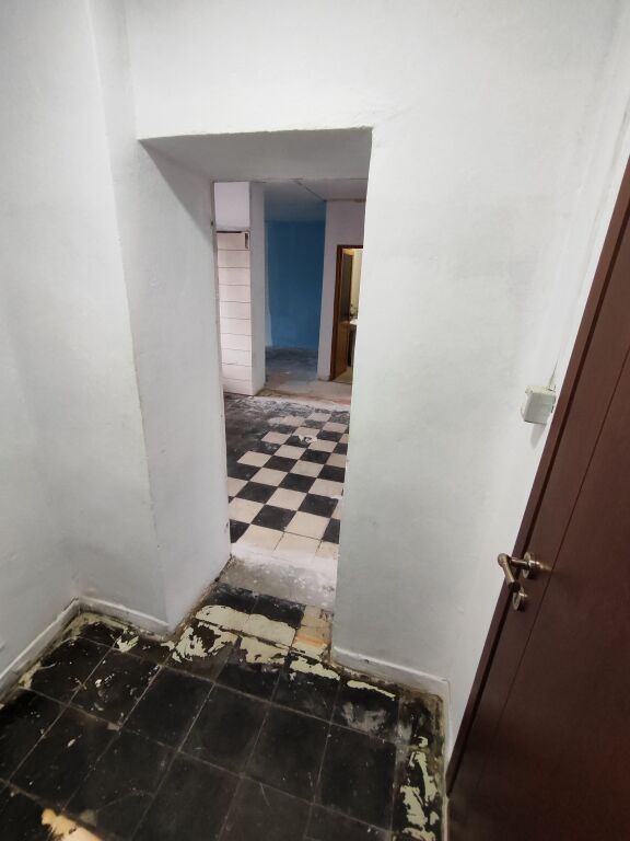 SHITET APARTAMENT 1+1 – QENDËR ELBASAN