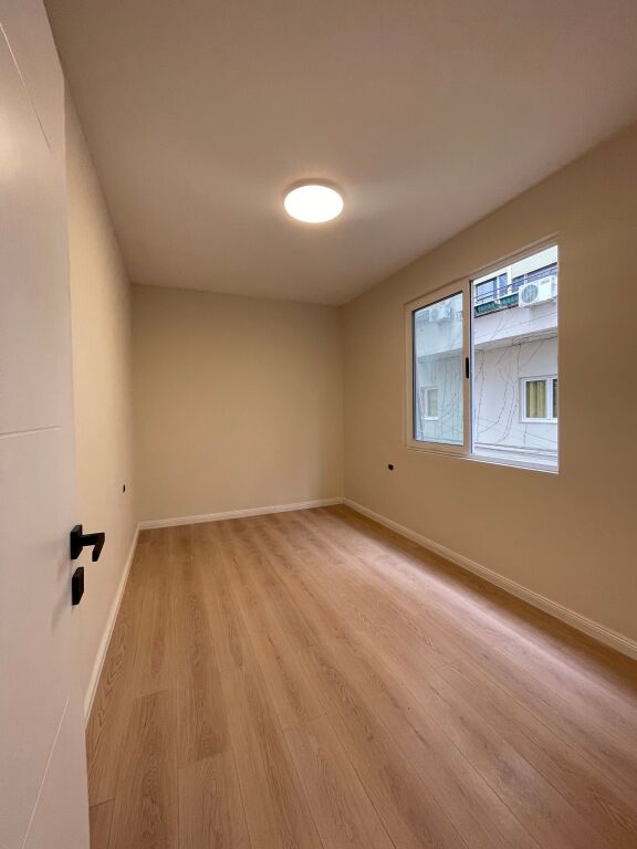 Apartment 3+1 for sale at Kodra e Diellit