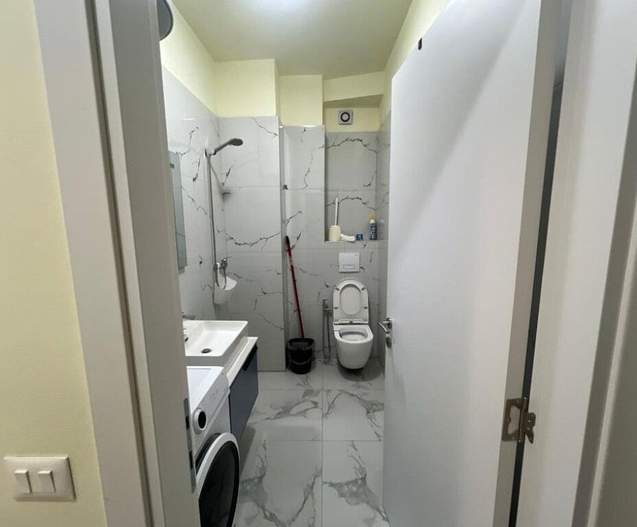 VIA RIZA CEROVA, VENDIAMO APPARTAMENTO 1+1+POSTO AUTO