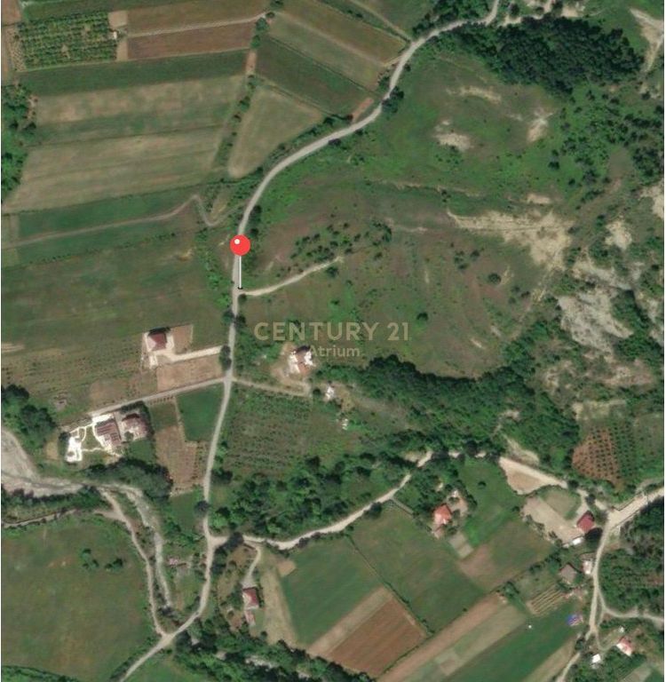 TERRENO AGRICOLO IN VENDITA 6070 M2, A PETRELE!