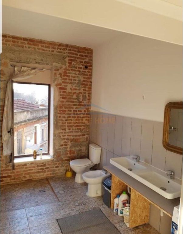 Qera , 2 Studio , Rruga e Kavajes , Tirane